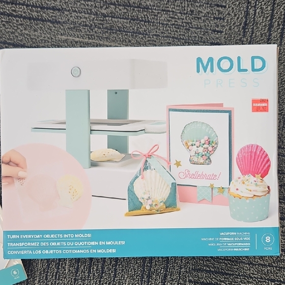 Creative Mold Making Kit - Picture 2 of 6